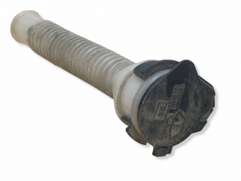 Window washer liquid tank fill tube – Lexus IS 220D-250-350 (2006-2013)