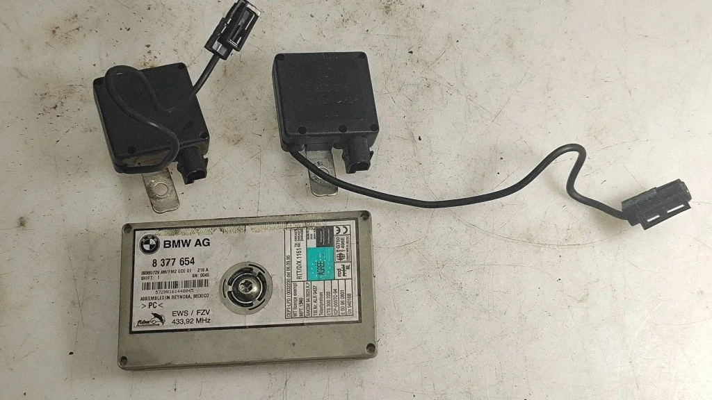Antenna control unit – BMW X5 E53 (1999-2006)