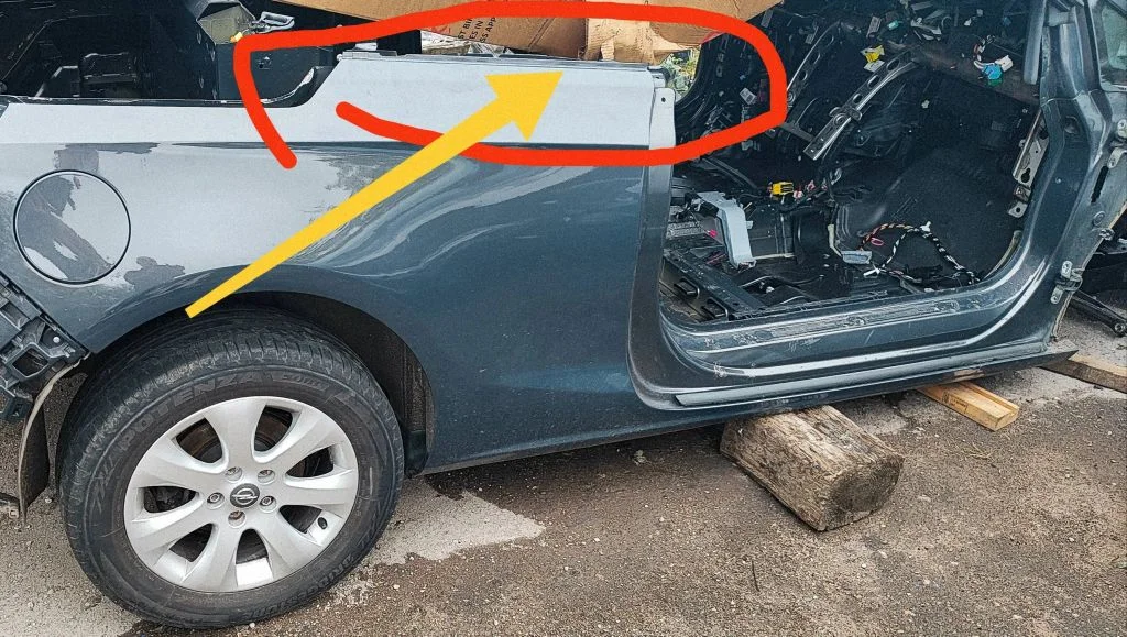 Rear side glass trim – Opel Cascada (2013-)