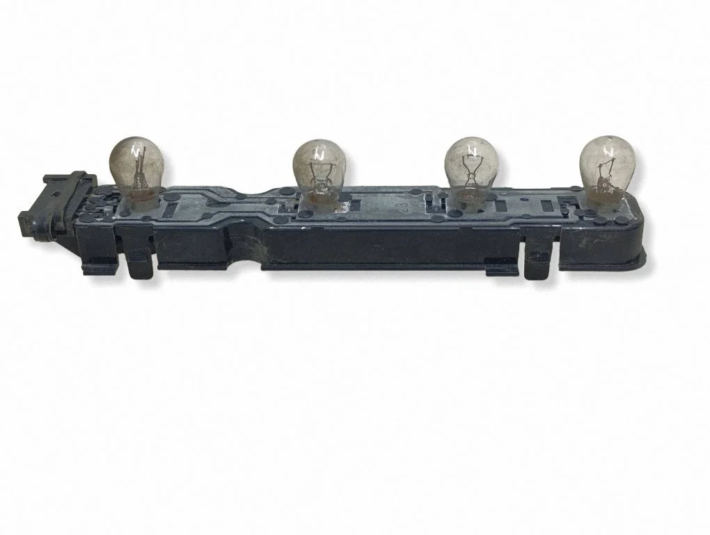 Pokrywa oprawki lampy tylnej – Ford Transit (2000-2006)
