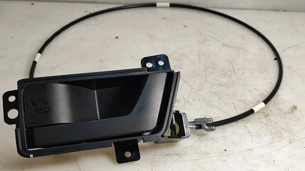 Istme reguleerimiskäepide – Subaru Outback (2007-2009)