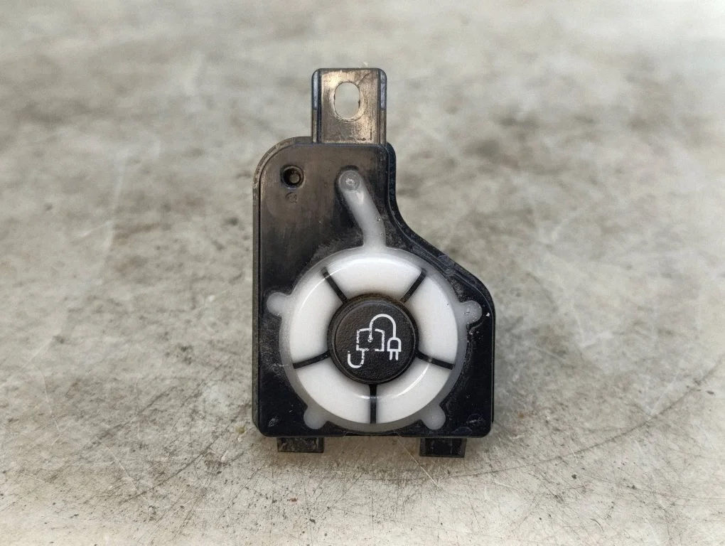 Electric car charge socket cover – Ford Mustang Mach-E (2020-)