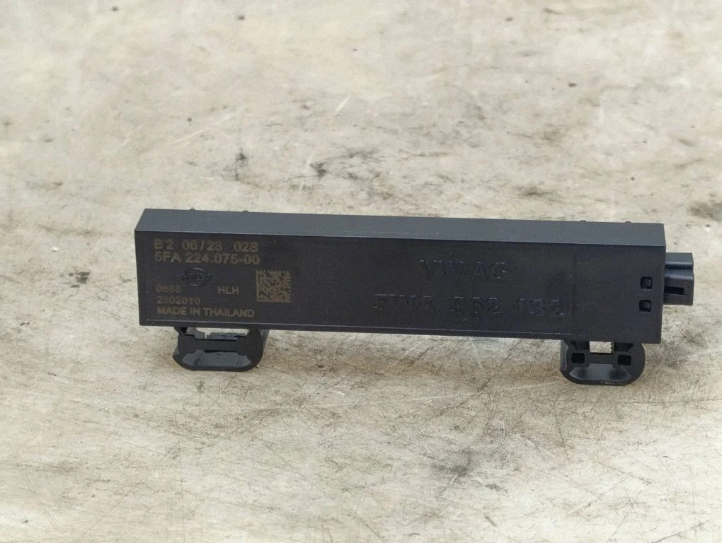 Keyless system antenna – Audi A3 8Y (2020-)
