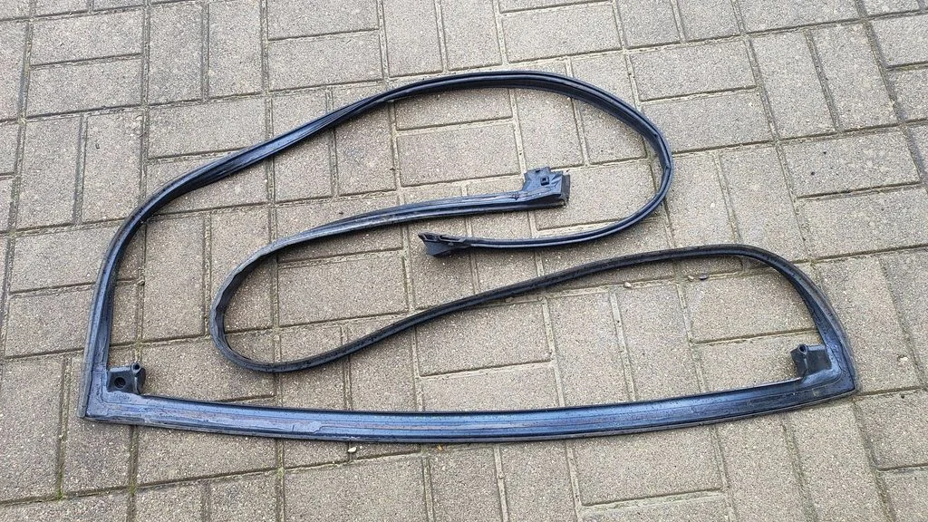 Sunroof sealing rubber – Mini Cooper Countryman R60 (2011-2016)