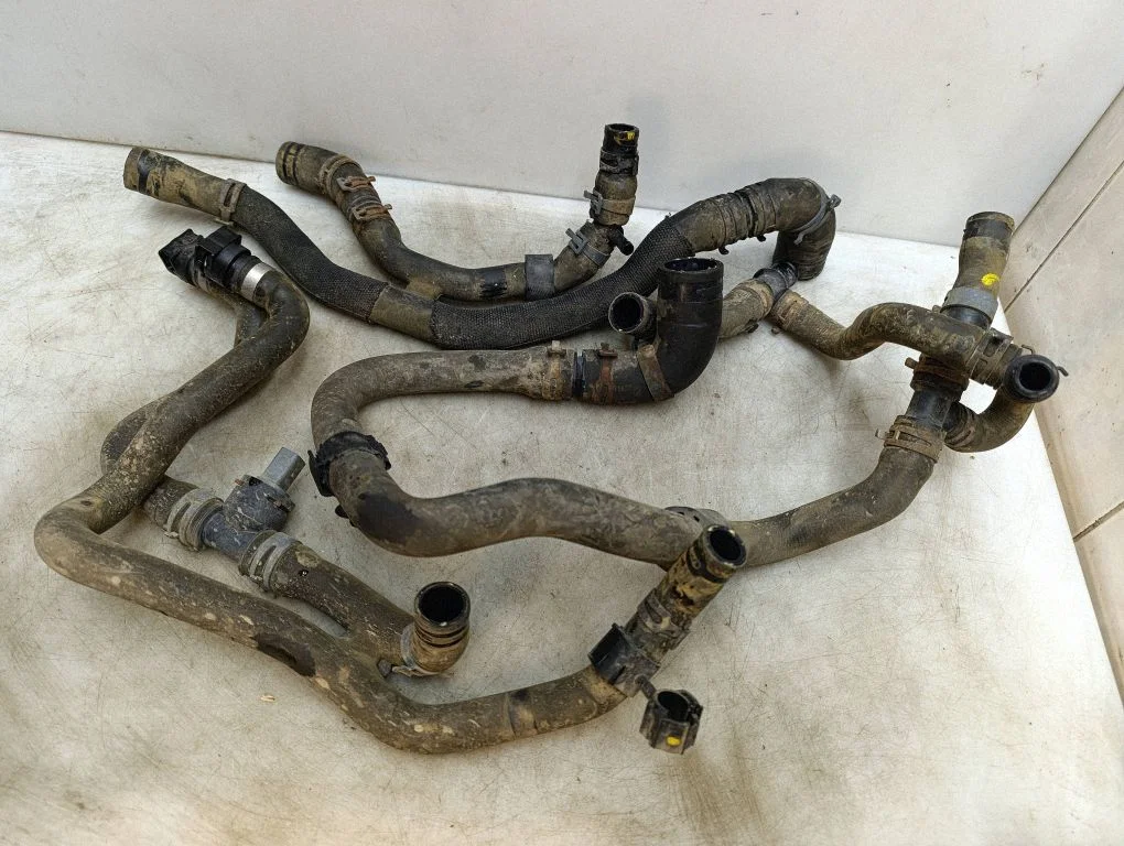 Electric car engine cooling hoses/pipes – Volkswagen e-Up (2016-)