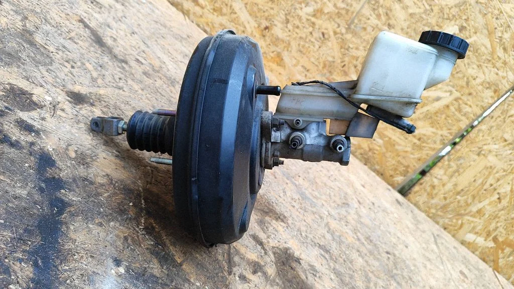 Brake booster GS1E