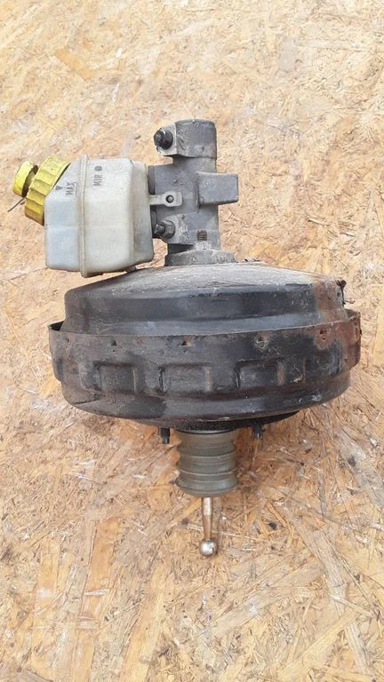 Brake booster 7M4612100L