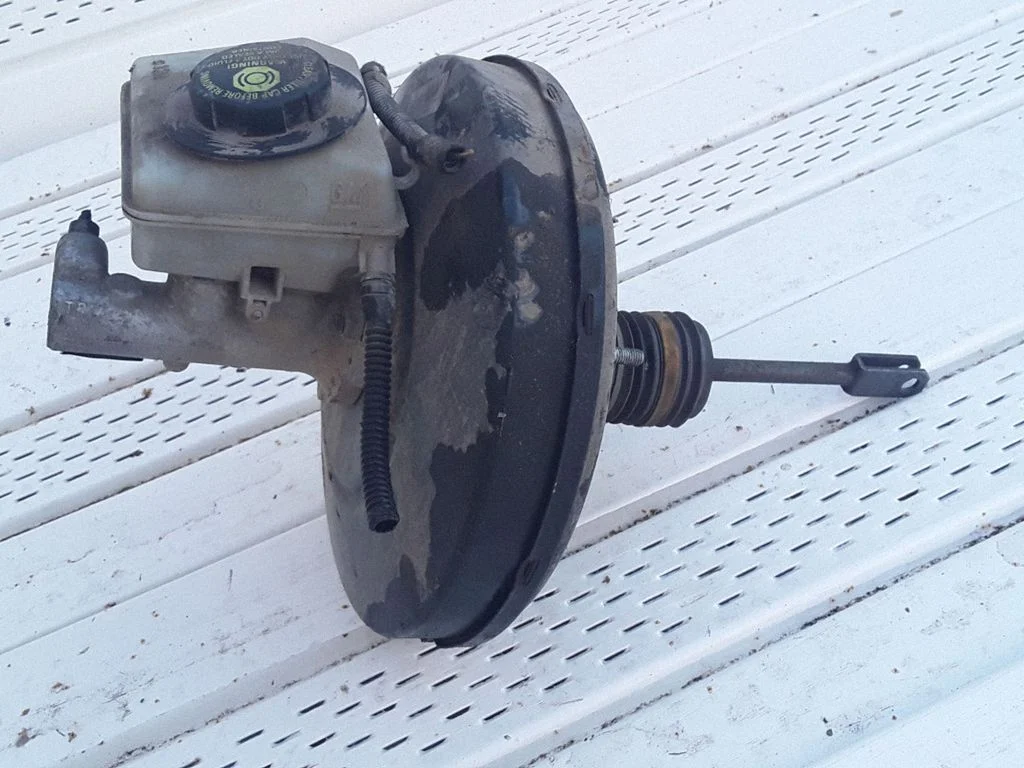 Brake booster – Opel Astra H (2004-2012)