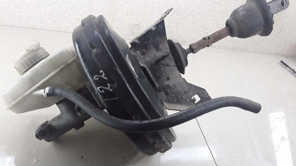 Brake booster – Opel Vectra B (1996-2002)