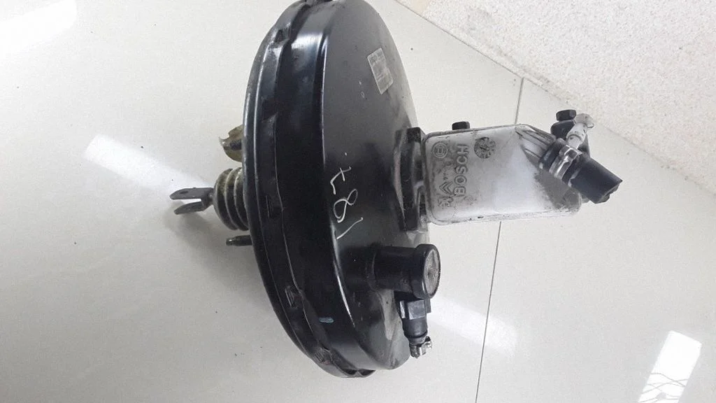 Brake booster 9647807180