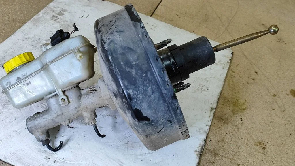 Brake booster – Skoda Fabia Mk1 (6Y) (1999-2007)