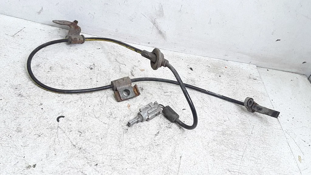 Esimene piduri ABS-andur – Subaru Legacy (2007-2009)