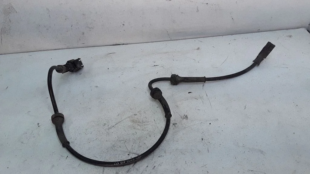 Esimene piduri ABS-andur – Renault Modus (2004-2007)
