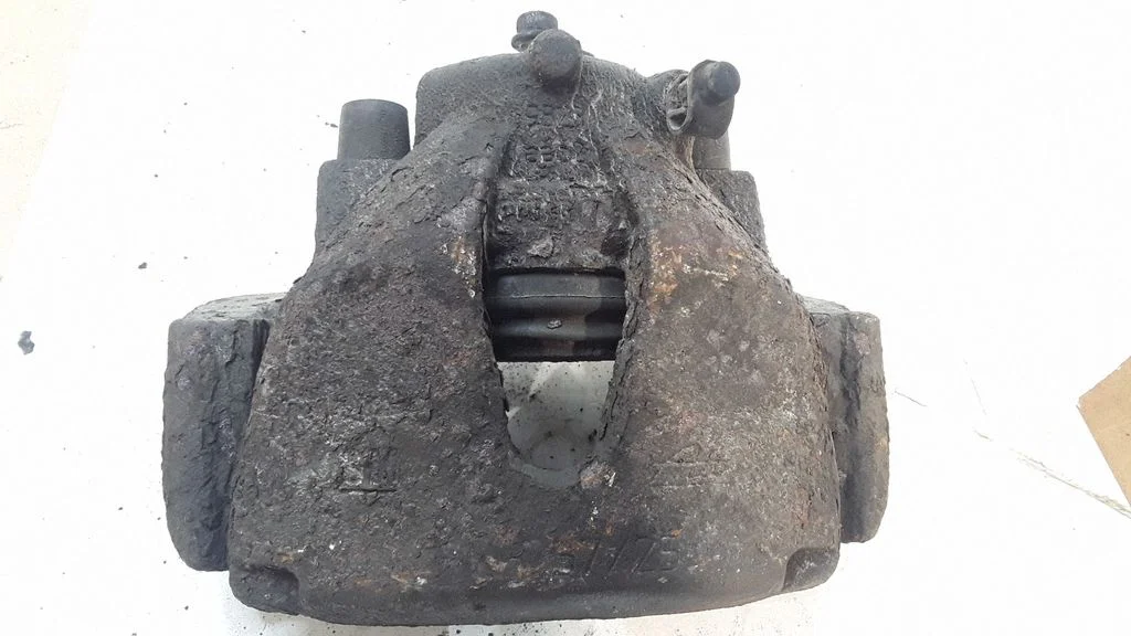 Front brake caliper – Opel Zafira A (1999-2005)