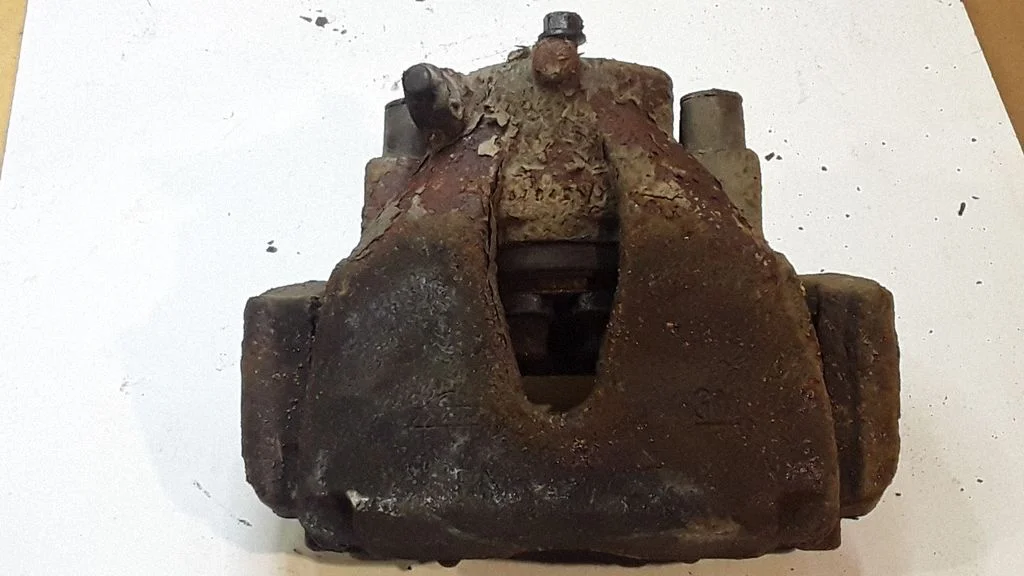 Front brake caliper – Opel Astra H (2004-2012)