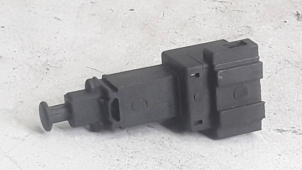 Brake pedal sensor switch – Volkswagen Sharan (1996-2000)