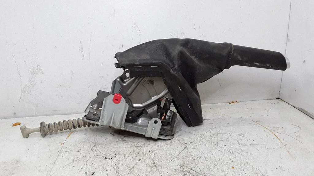Handbrake/parking brake lever assembly – Opel Astra H (2004-2012)