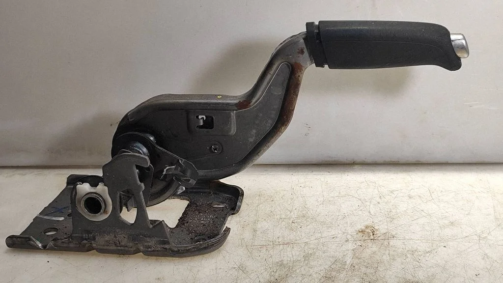 Handbrake/parking brake lever assembly – Ford Mondeo MK IV (2007-2014)