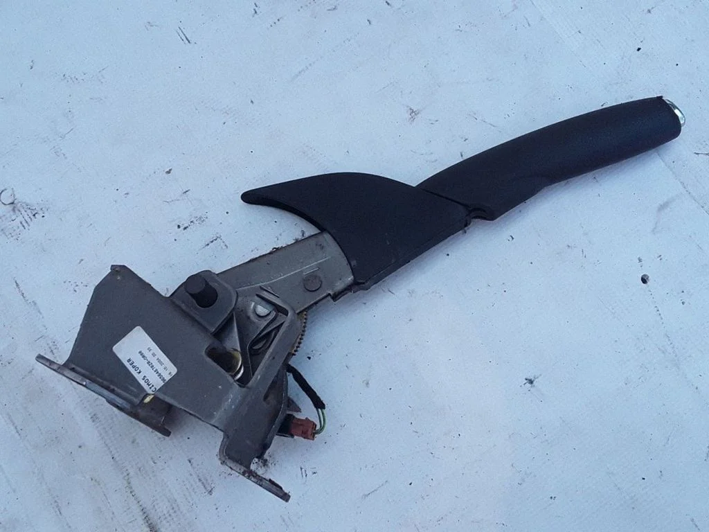 Handbrake/parking brake lever assembly – Citroen C4 I (2004-2010)