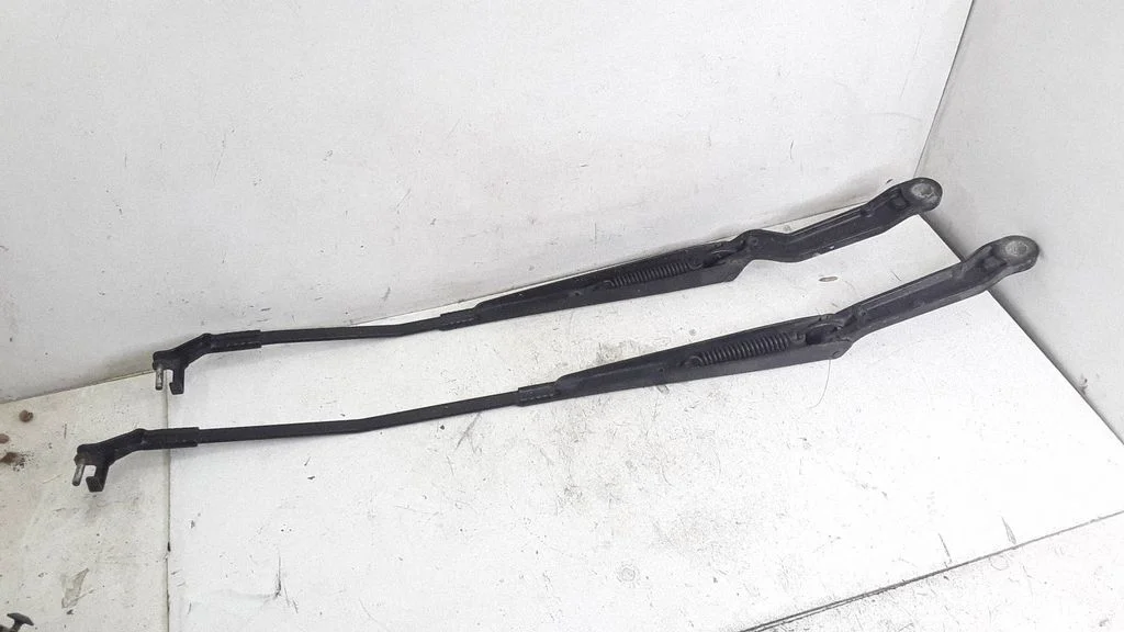Front wiper blade arm – Renault Espace - Grand espace IV (2004-2014)