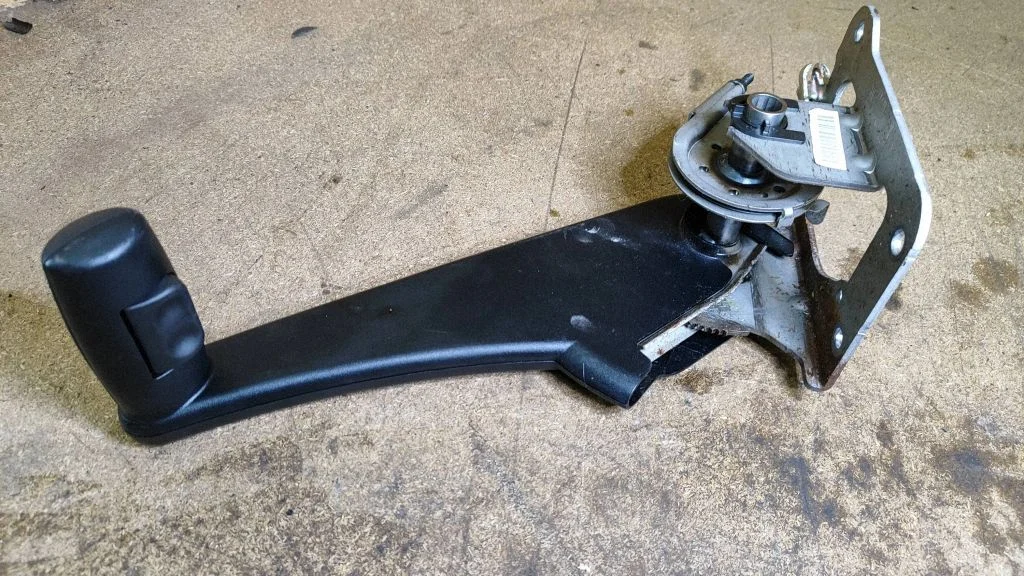 Handbrake/parking brake lever assembly – Mini Cooper Countryman R60 (2011-2016)