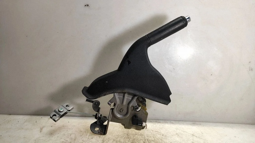 Handbrake/parking brake lever assembly – Mazda 6 (2008-2013)