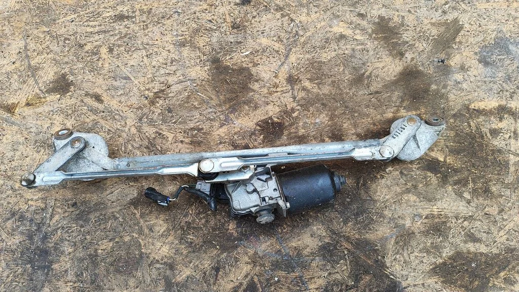 Front wiper linkage and motor 8511005060