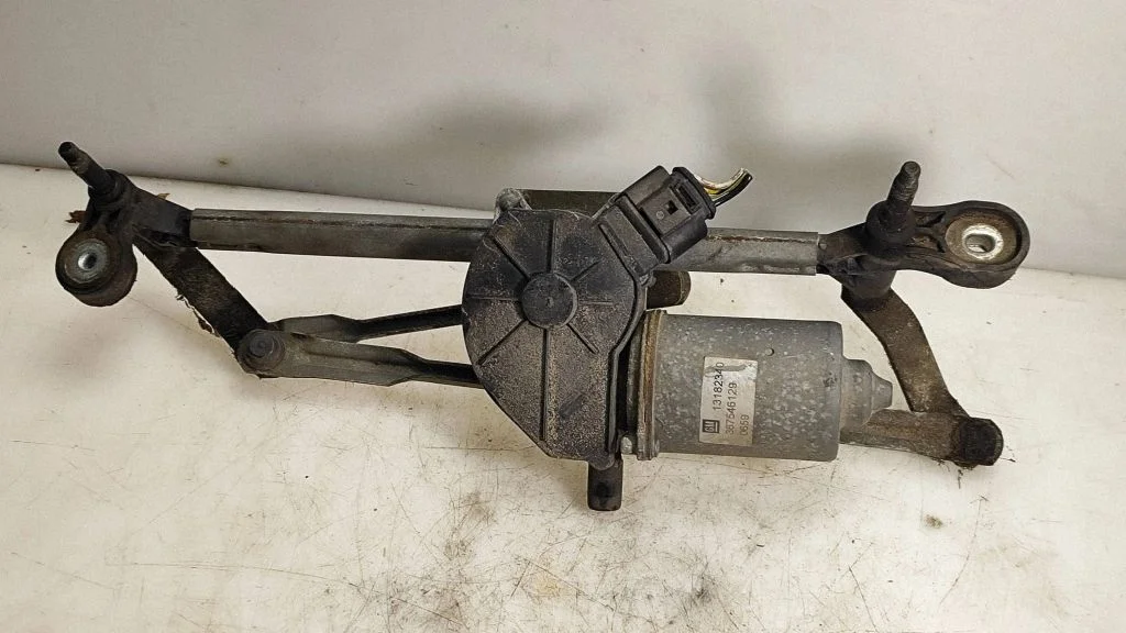 Front wiper linkage and motor 13182340