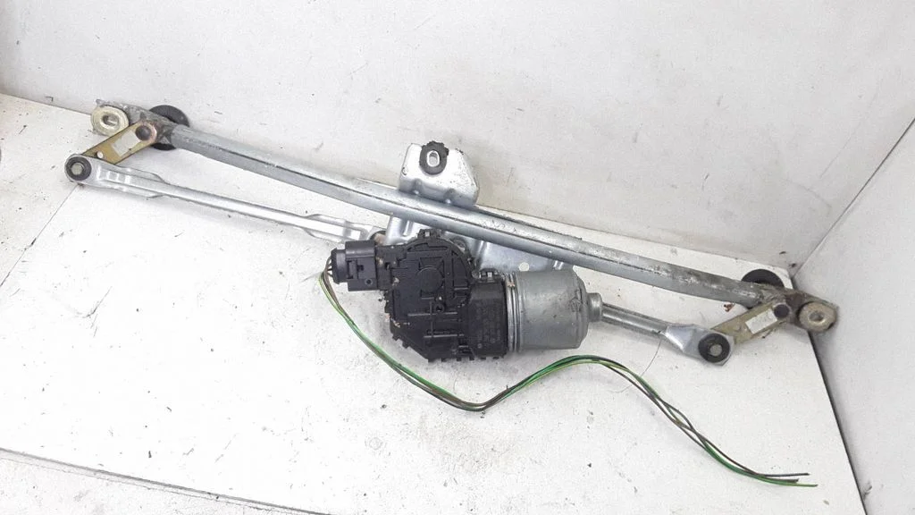 Front wiper linkage and motor 3B1955113D