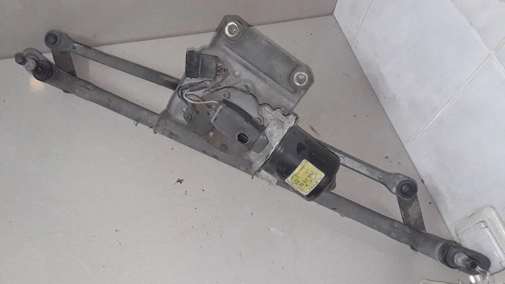 Front wiper linkage and motor 53551502