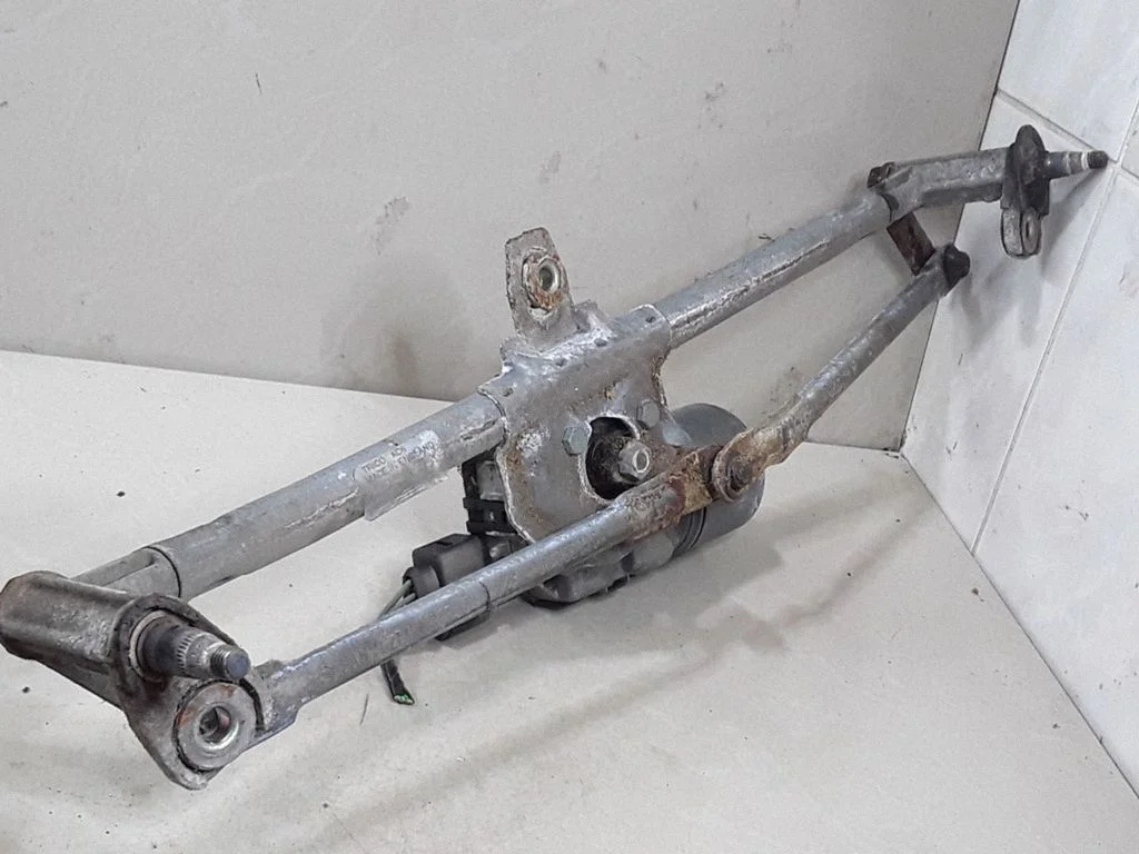 Front wiper linkage and motor 1J1955113B