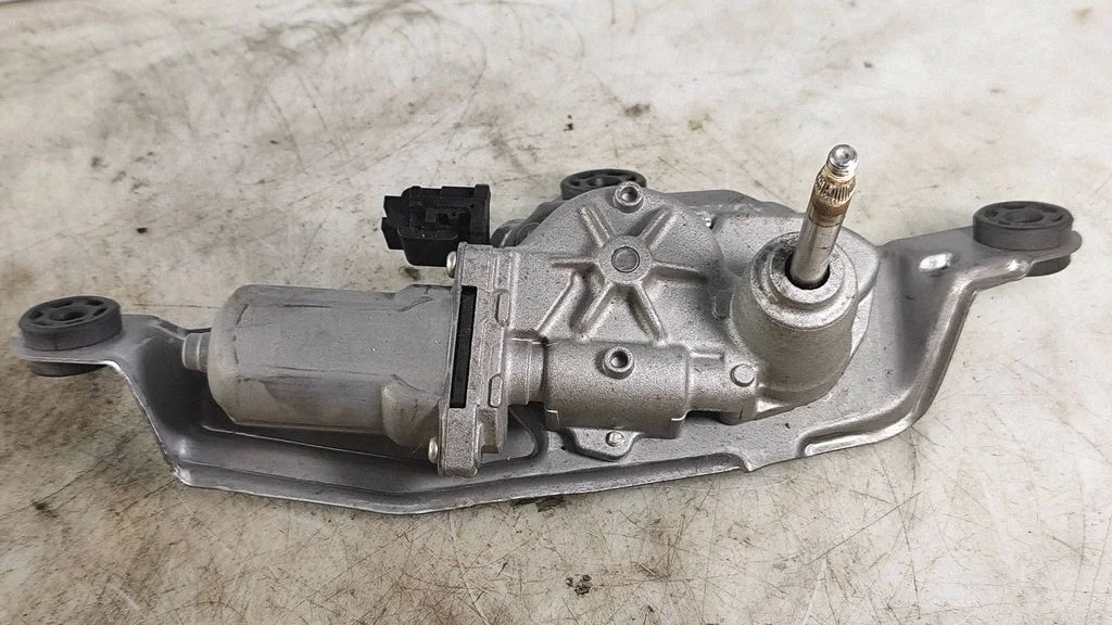 Rear window wiper motor – Mazda 6 (2008-2013)