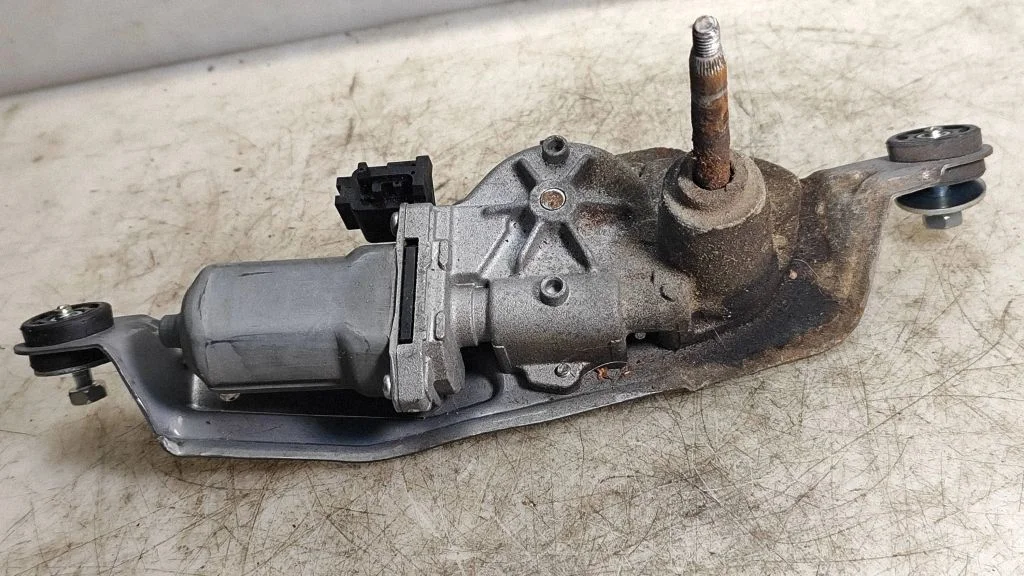 Rear window wiper motor – Mazda 6 (2008-2013)