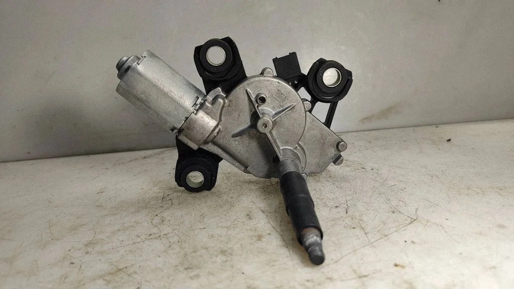 Rear window wiper motor – Citroen C4 I (2004-2010)