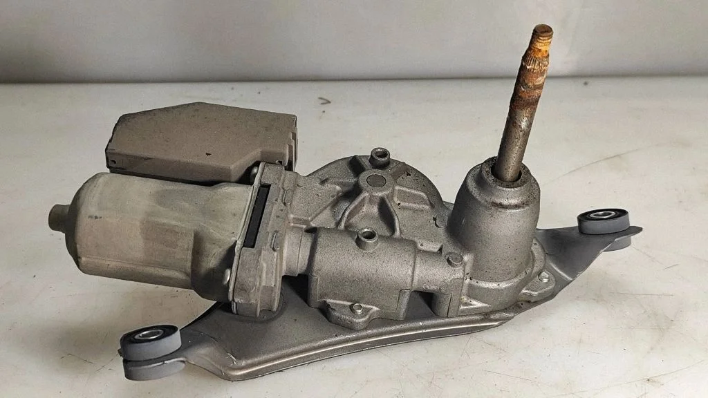 Rear window wiper motor – Toyota Auris 150 (2006-2012)