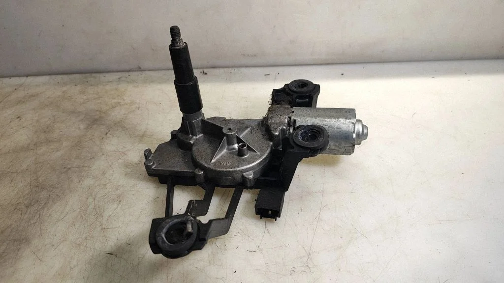 Rear window wiper motor – Citroen C4 I (2004-2010)