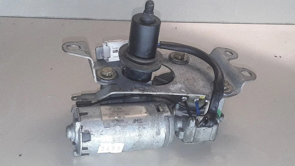 Rear window wiper motor