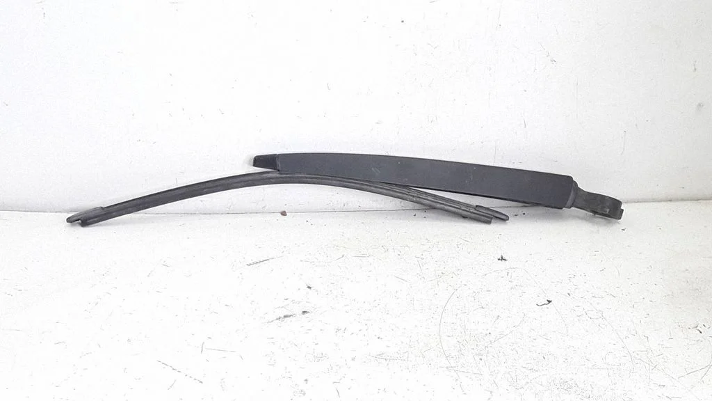 Rear wiper blade arm – Volkswagen Sharan (2011-)