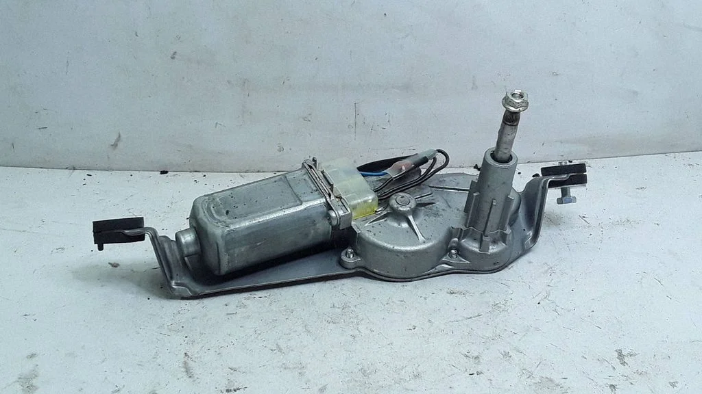 Rear window wiper motor – Mazda 6 (2002-2008)