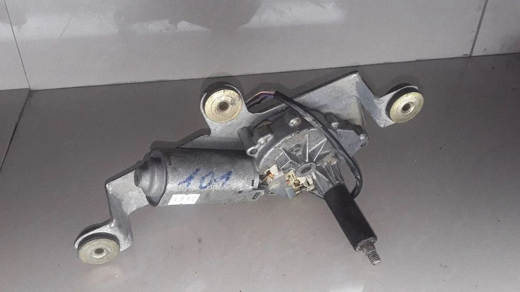 Rear window wiper motor – Ford Mondeo MK I (1993-1996)
