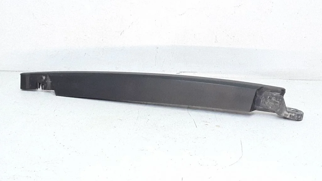 Rear wiper blade arm – Opel Vectra C (2002-2005)