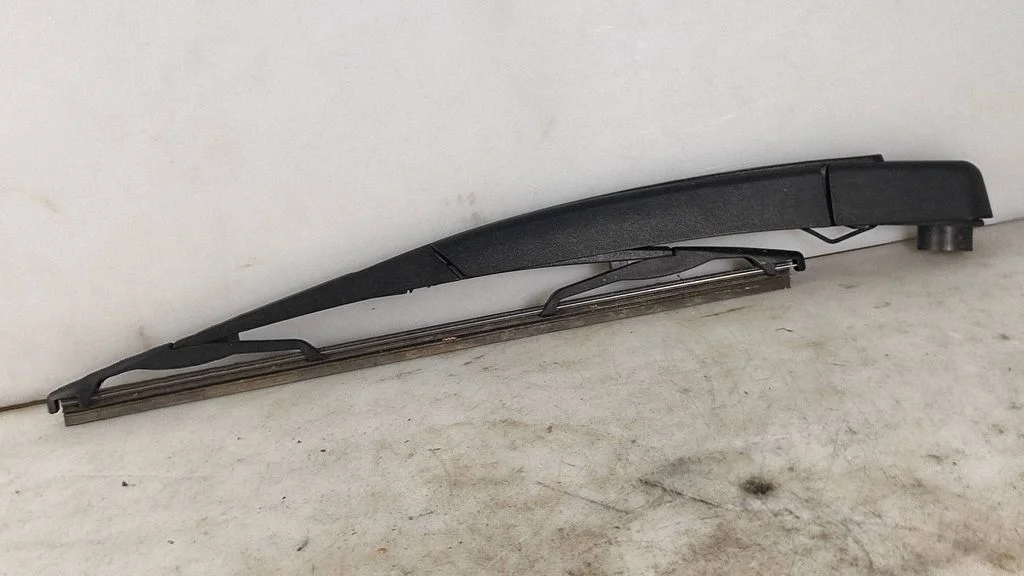 Rear wiper blade arm – Hyundai Bayon (2021-)