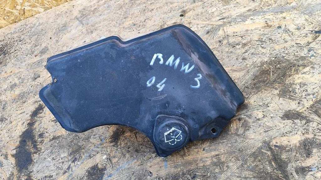 Windshield washer fluid reservoir/tank 7007970