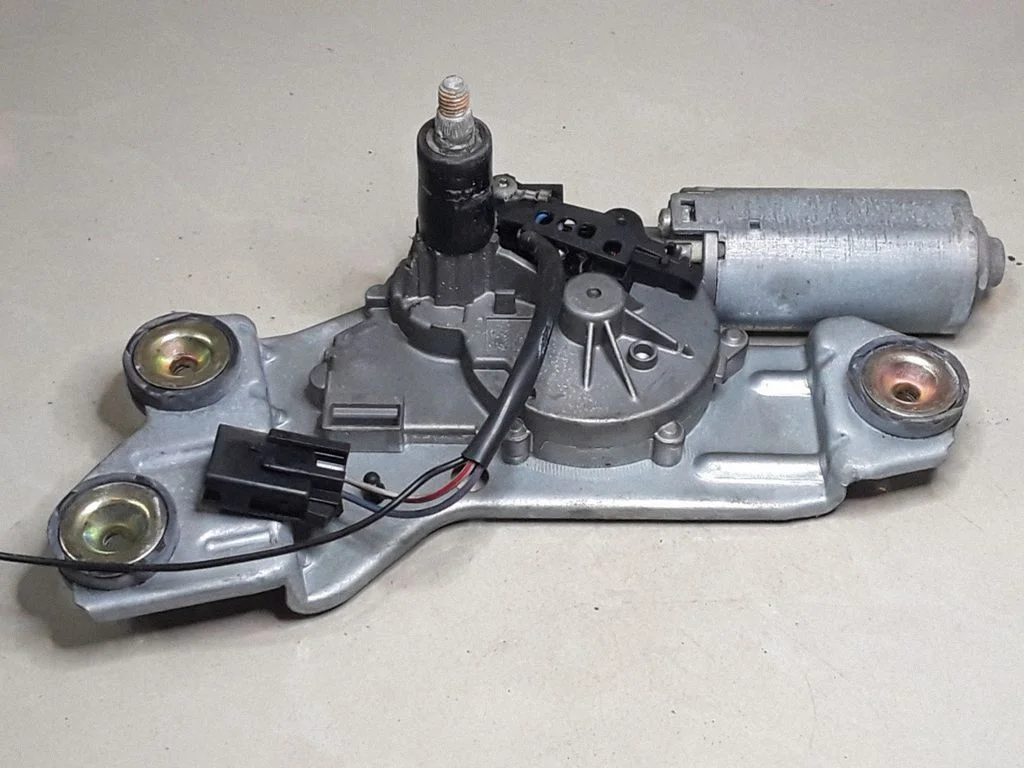 Rear wiper blade – Ford Focus (1998-2004)