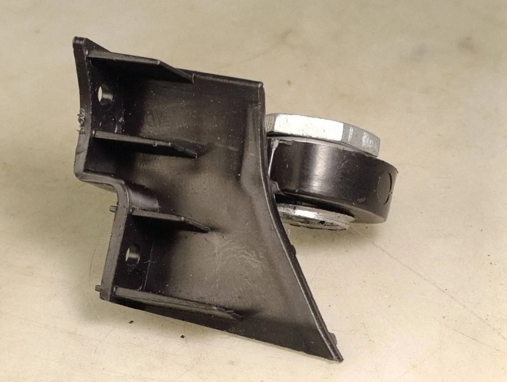 Headlight/headlamp mounting bracket – Mercedes-Benz E-Class W213 (2016-)