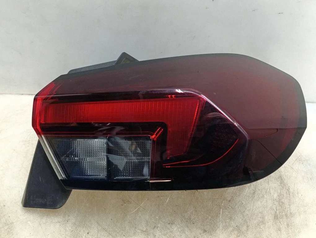 Rear/tail lights 9829317280
