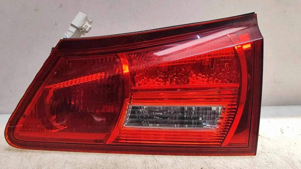 Rear/tail lights – Lexus IS 220D-250-350 (2006-2013)