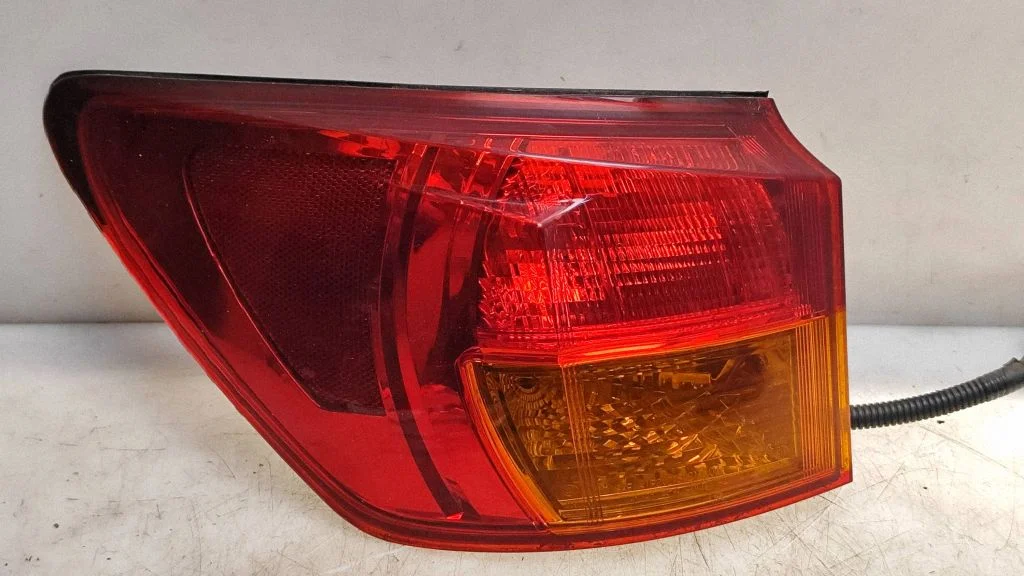 Rear/tail lights – Lexus IS 220D-250-350 (2006-2013)