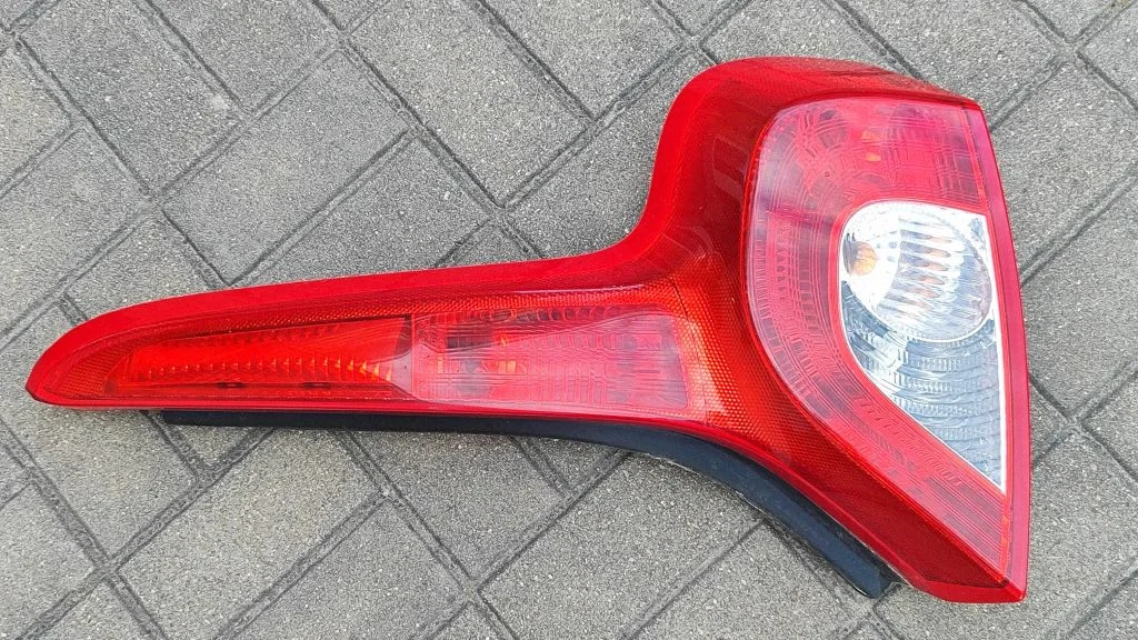 Rear/tail lights – Volvo C30 (2007-2010)