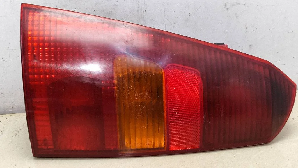 Rear/tail lights XS4X13N004EC